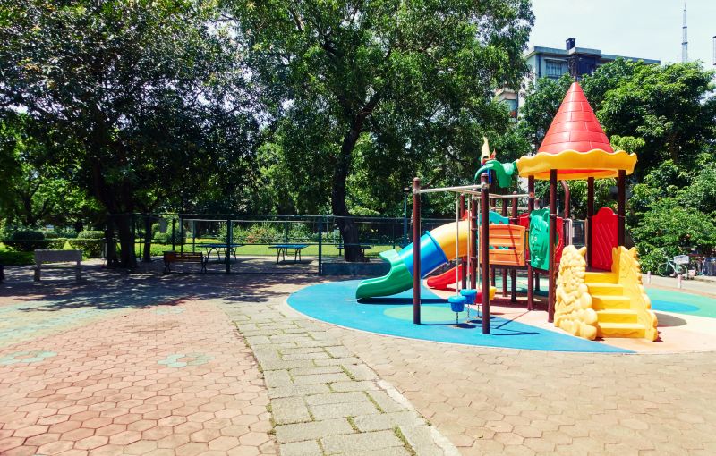 Playground Equipment Assembly in Kansas City, MO